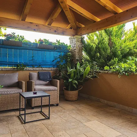 بيت للعطل Sonnige Mit Privatem Pool, Wlan, Klima, Garten Und Grill Gradisce (Istria)